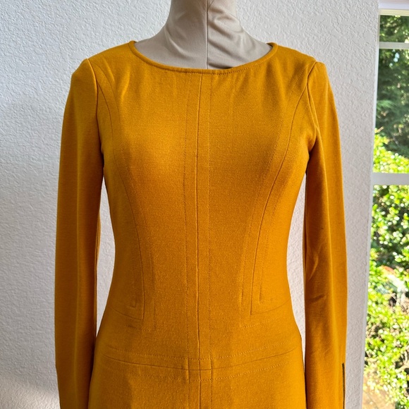 Claudia Strater Mustard Yellow Zip Sleeve Wool Blend Sheath Dress Sz: 34 EUR - Picture 2 of 10